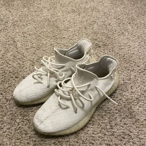 Yeezy Boost 350 Triple White